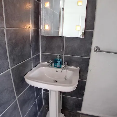 Boscombe Reef Hotel Bornemouth Extérieur photo